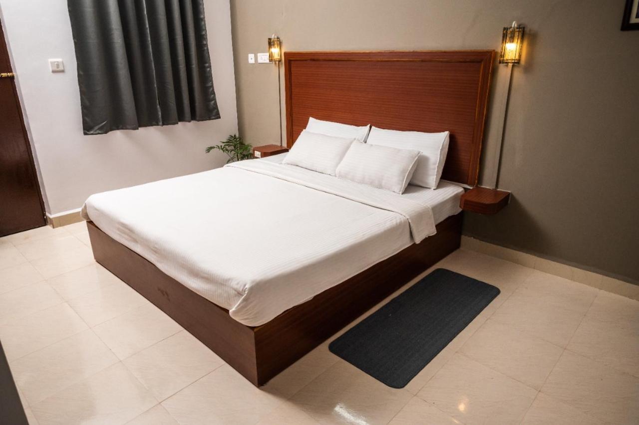 Royal Orbit Resort 아곤다 외부 사진